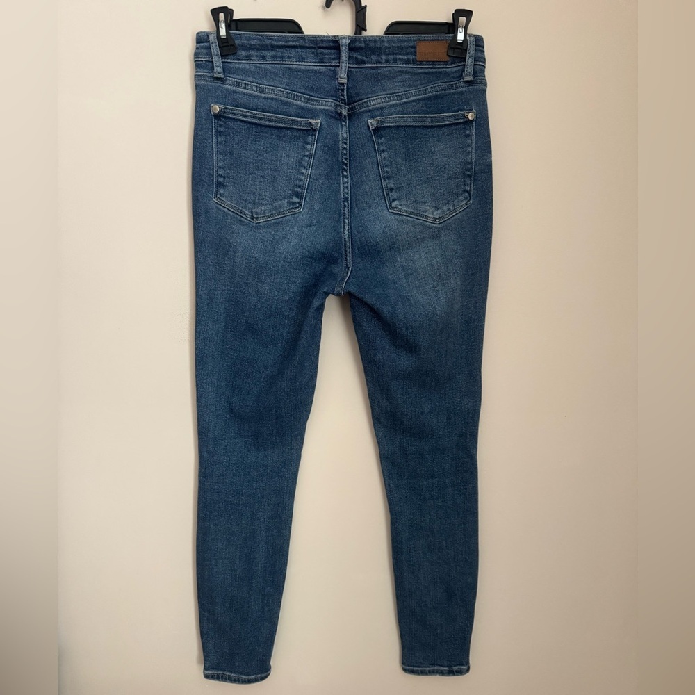 Judy Blue Skinny Fit Jeans Women’s Size 7/28 Medium Wash Stretch Denim Whiskered - Picture 2 of 6